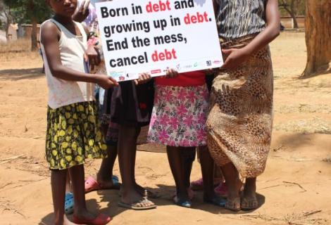 Children calling for debt cancellation on the sidelines of the campaign activity in Nsalu, outskirts of Lilongwe