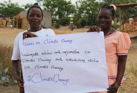 Young women farmers in Mchinji campaigning for Climate Justice