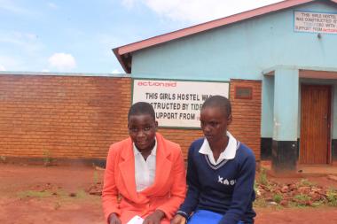 Alinafe(left) studying with a classmate outside a modern girls hostel